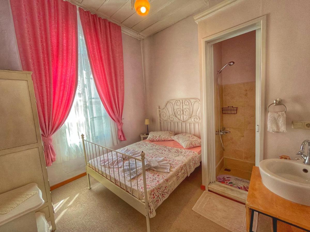 Eolya Konuk Evi Айвалык Экстерьер фото